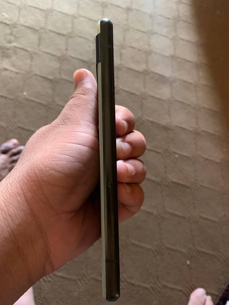 google pixel 6a 3