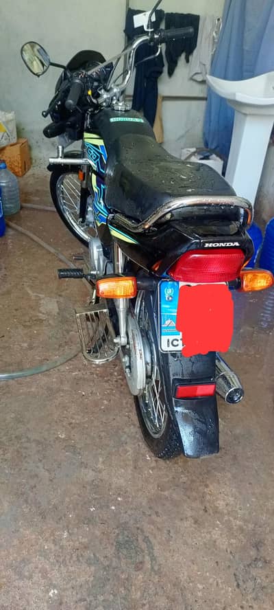 Honda CD 70 Dream (Balck)