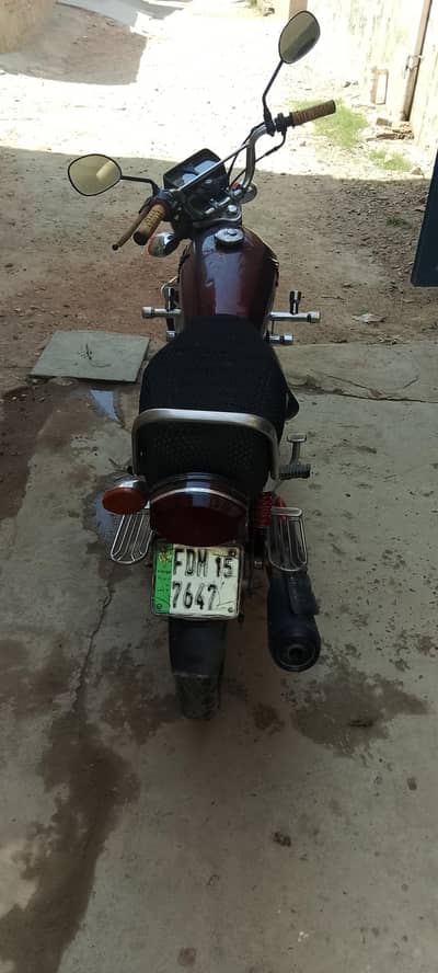 urgent sale 125 lush condition my WhatsApp number 03705586742