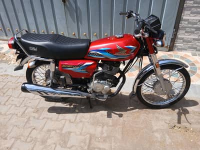 Honda 125 24 model 10/9 condition total genuine honda spare parts