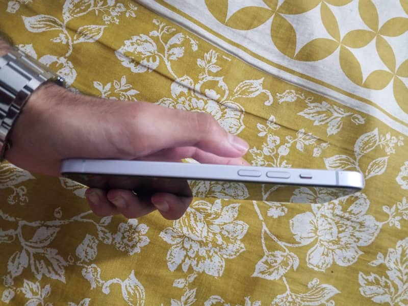 Apple iPhone 14 plus 1