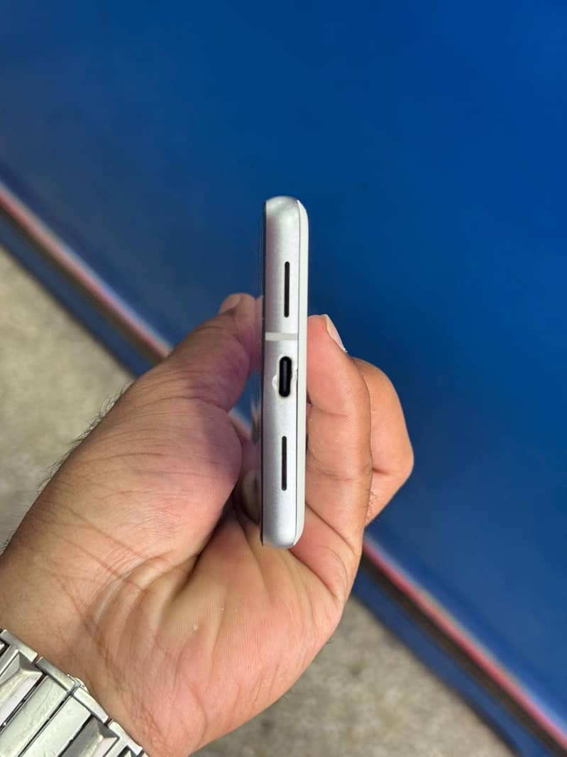 Google Pixel 7 2