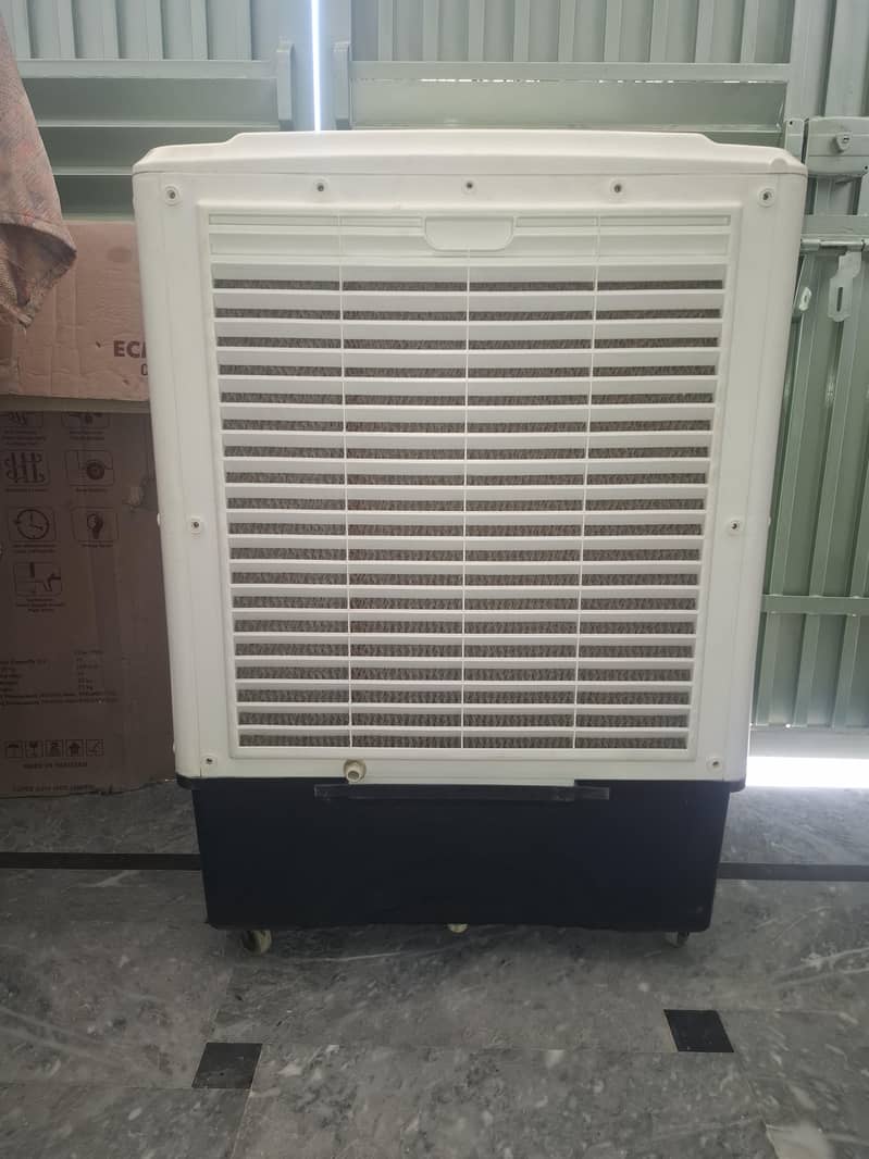ECM 5000 2