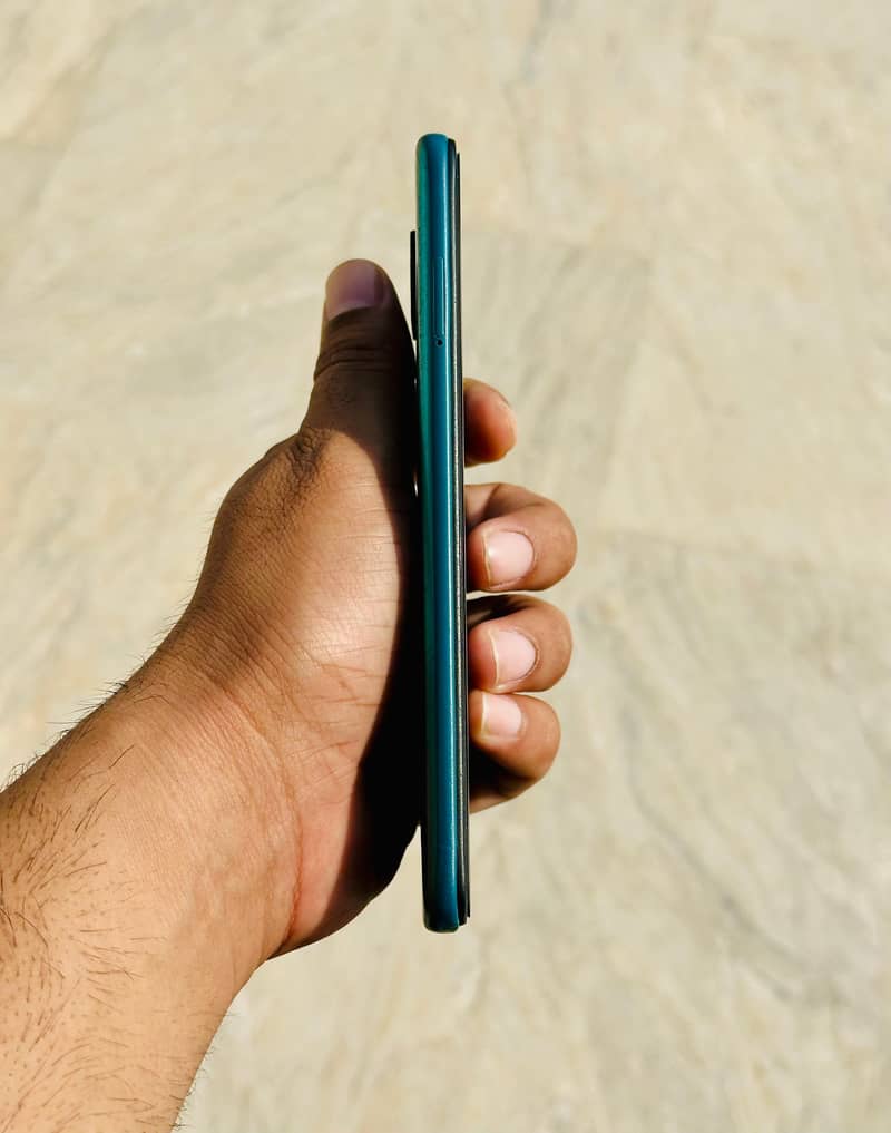 Xiaomi Redmi Note 9 8