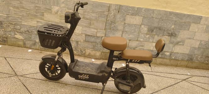 Revoo A04 Electric bike