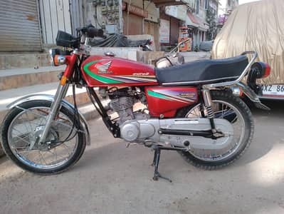 Honda 125 vvip condition urgent sale