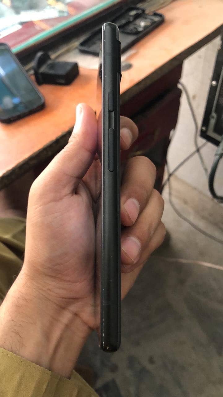 Google Pixel 6a 4