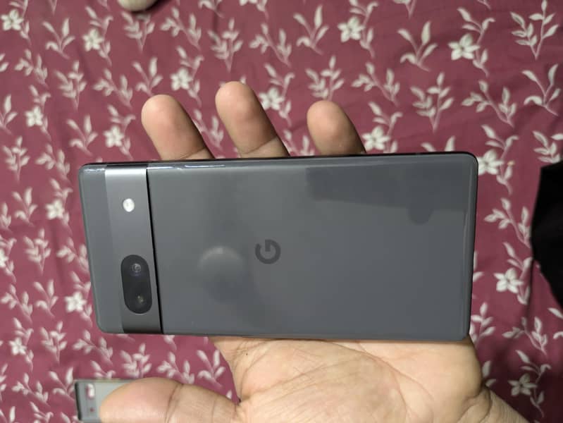 Google Pixel 7a 1