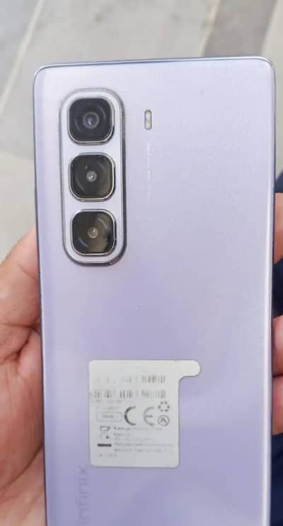 condition bilkul ok hai 10by10 infinix Hot 50 pro Plus 8+8 256