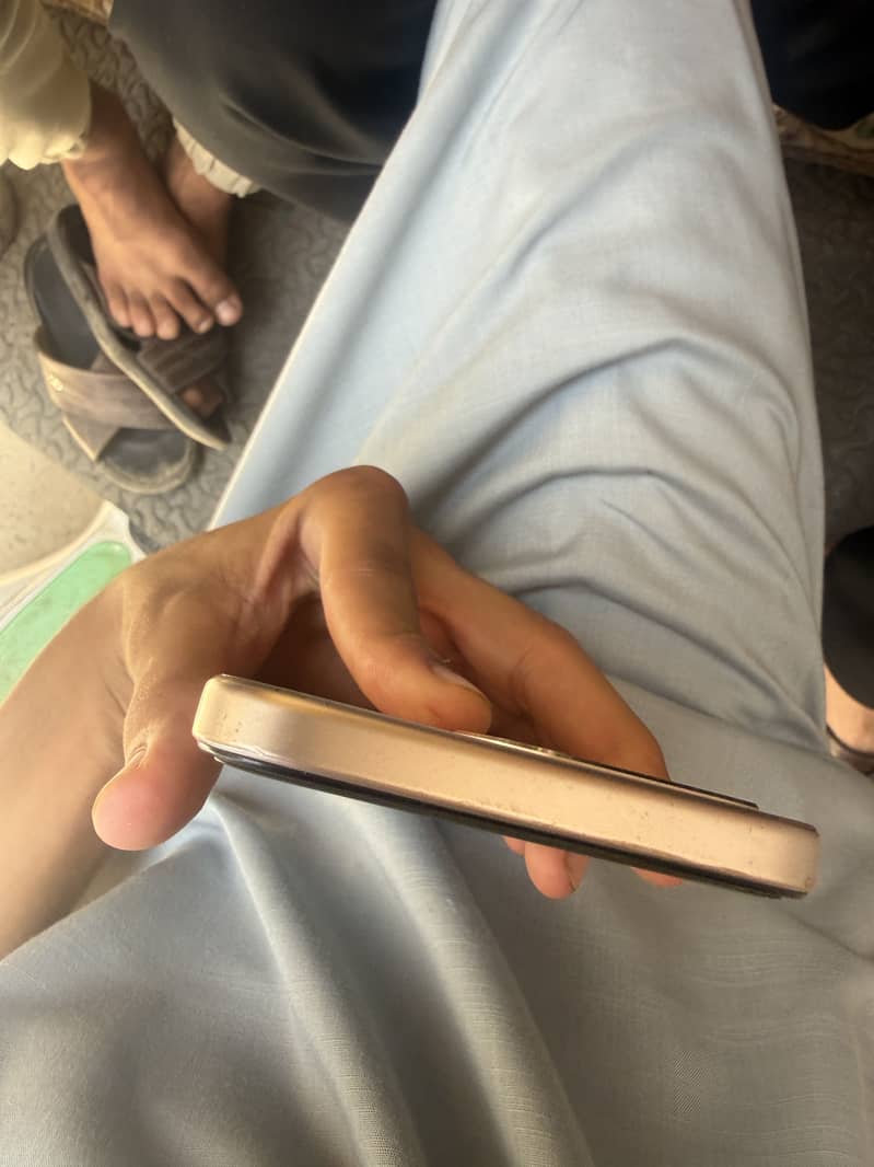 OPPO A6 3