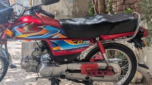 Honda cd70 2026/is number per rabta kre 03456351355