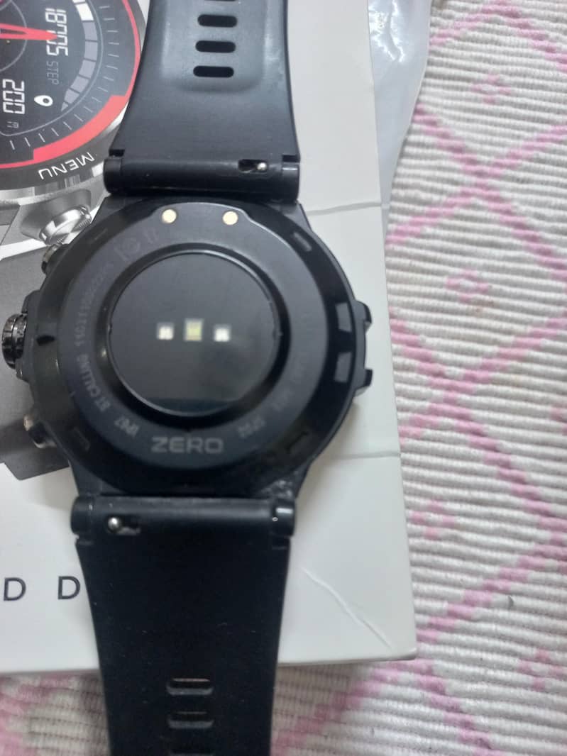 Zero Armour Smart Watch - Bluetooth Calling 4