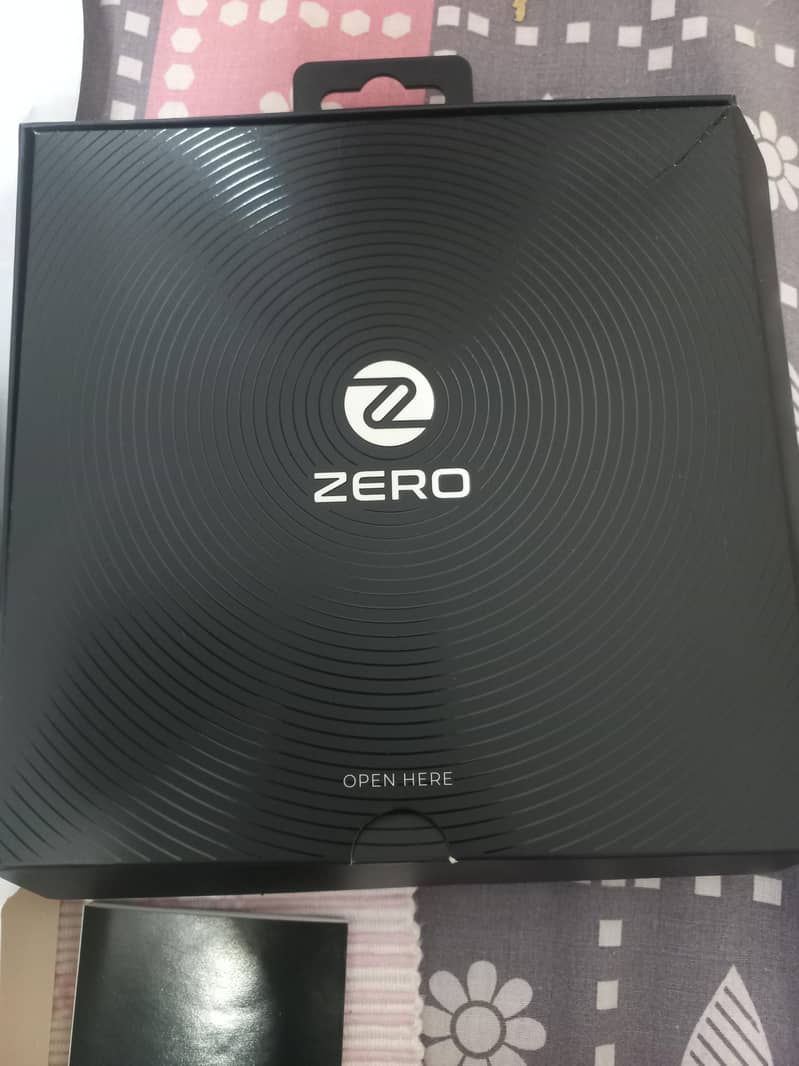 Zero Armour Smart Watch - Bluetooth Calling 6