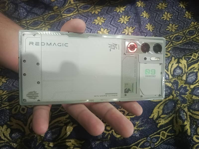 Redmagic 9 pro plus Ghost Edition 0
