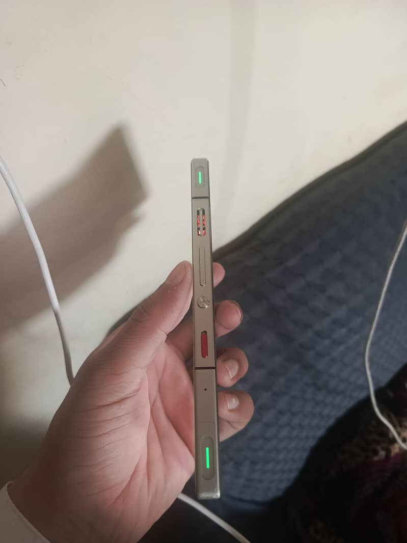 Redmagic 9 pro plus Ghost Edition 4