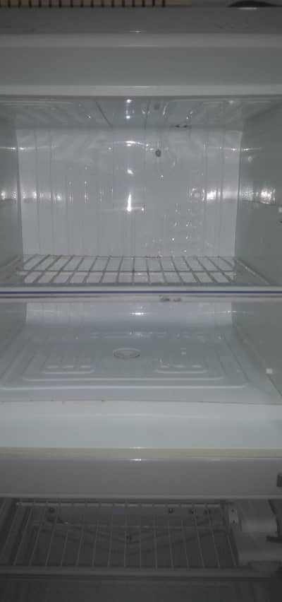 Dawlance refrigerator 9144