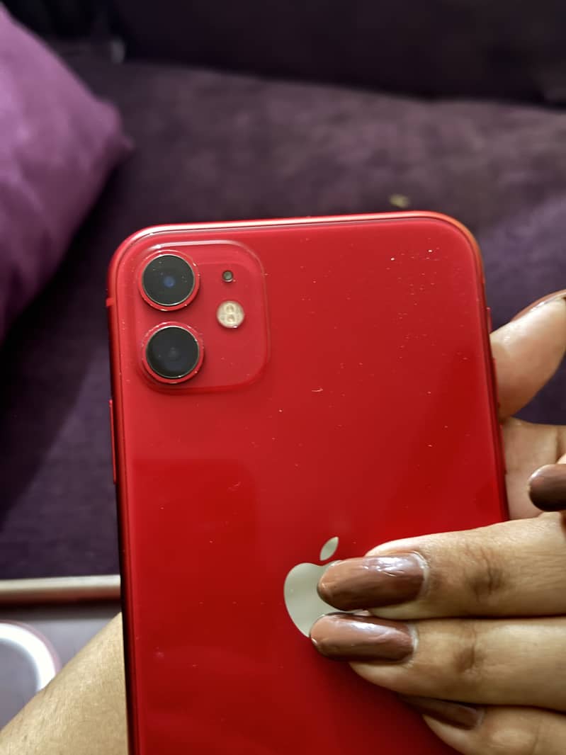 Apple iPhone 11 4