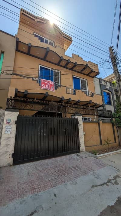 5 Marla Double Storey Top Location House For Sale