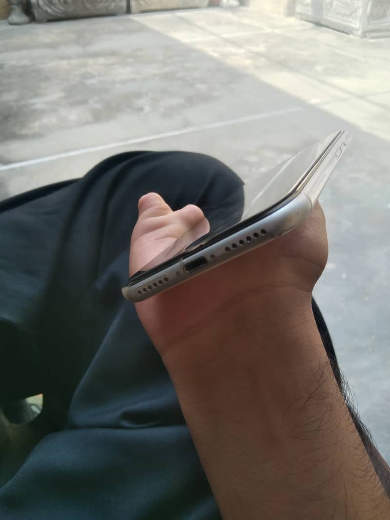 Apple iPhone SE 7