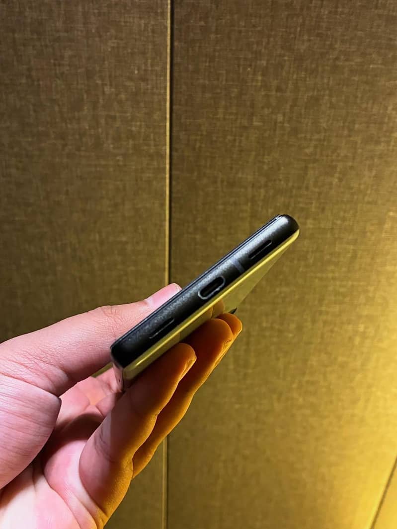 Google Pixel 6a 4