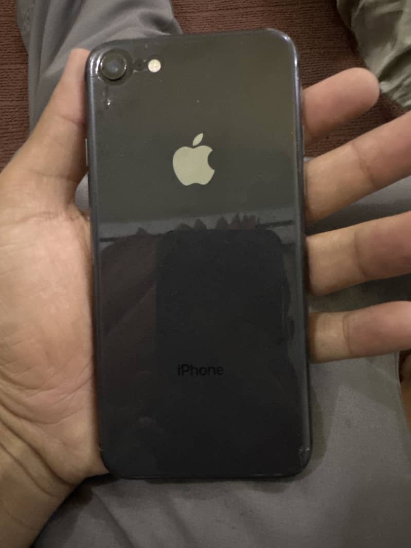 Apple iPhone 8 0