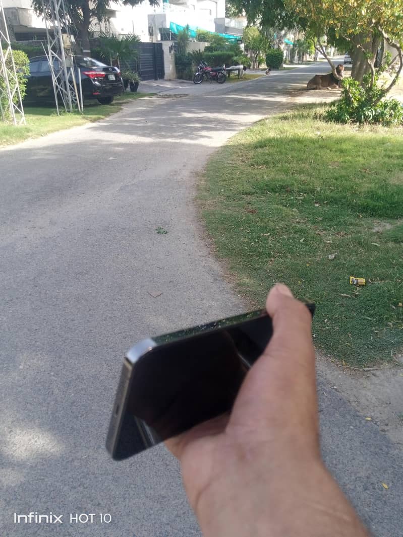 iphone 12 pro max 1