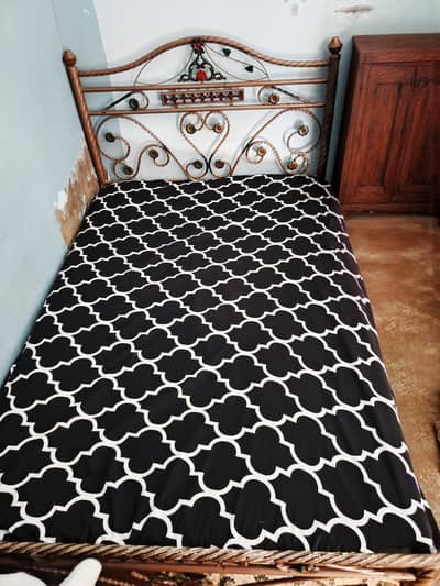 Heavy Iron Bed With Slim Mattress For Sale