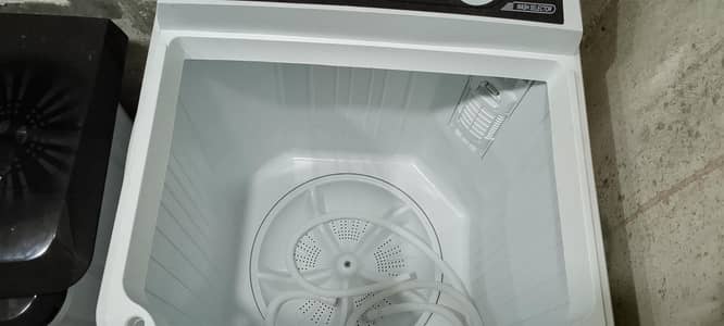 washing machine and spiner 15 days udes only urgent sell bargaining av