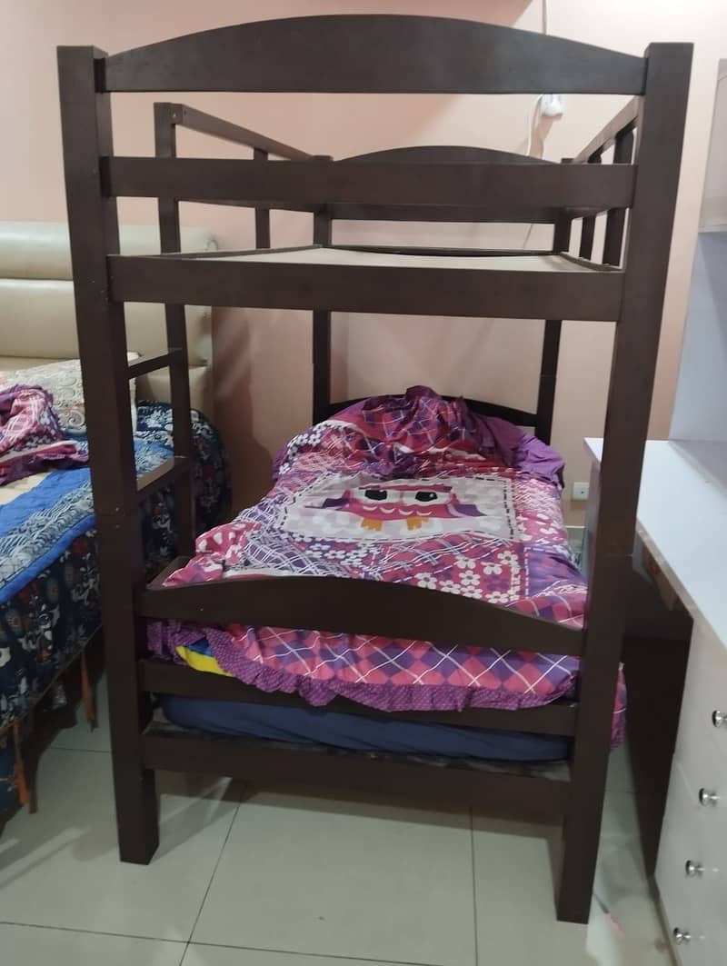 Bunk bed 0