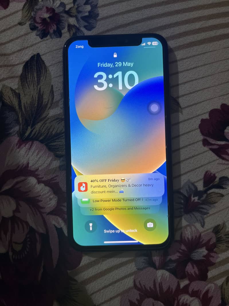 Apple iPhone X 0