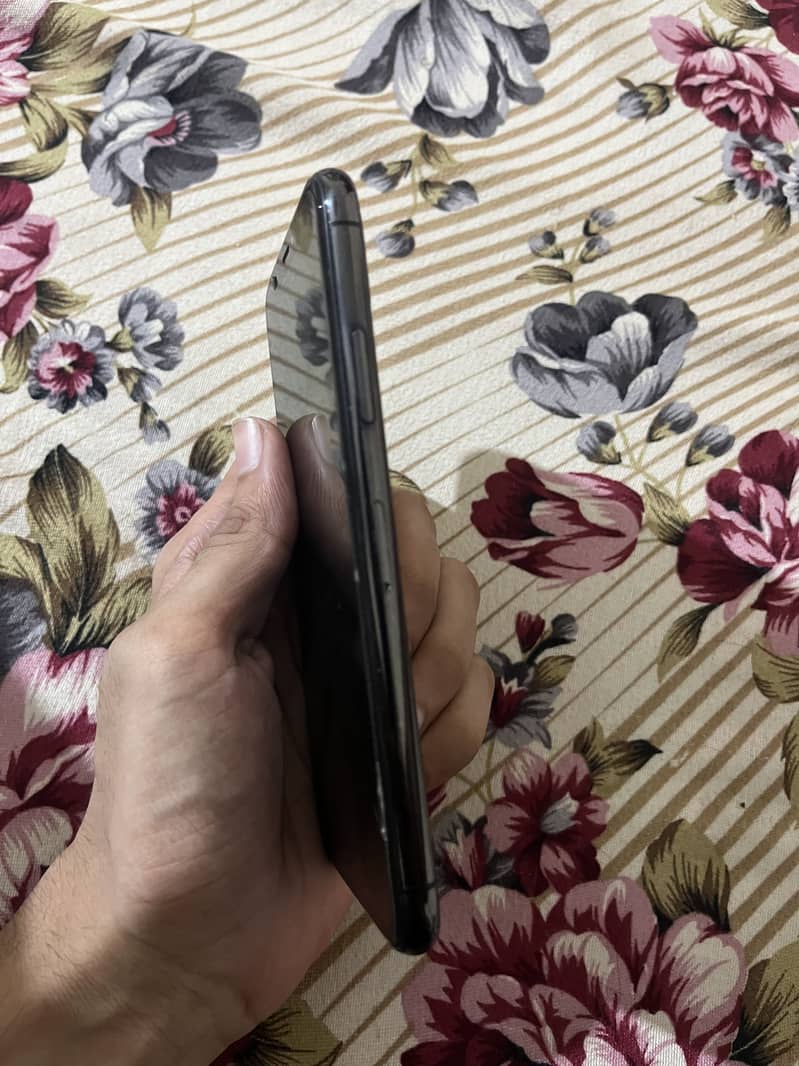 Apple iPhone X 2