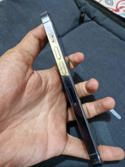 iPhone 13 Pro jv