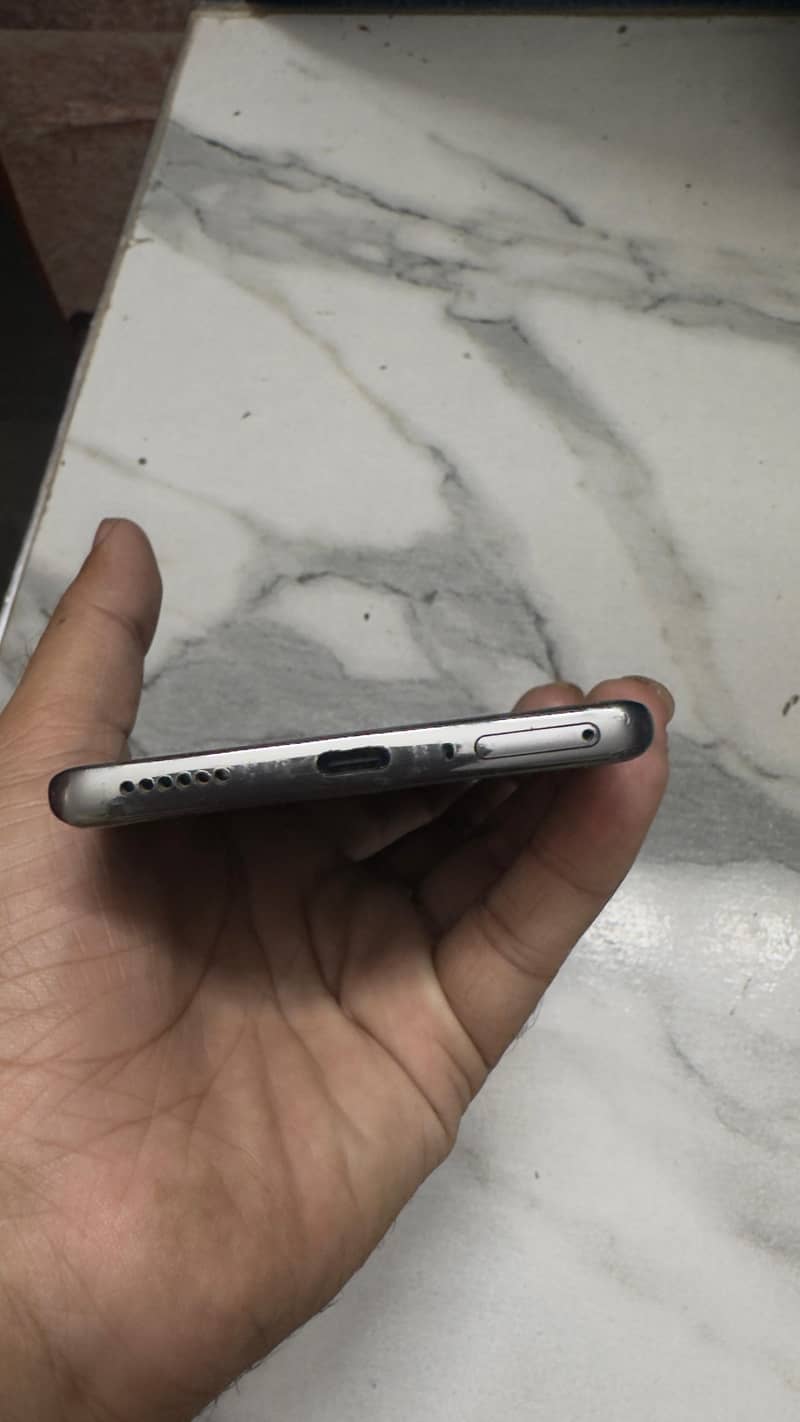 Tecno CAMON 40 Pro 4