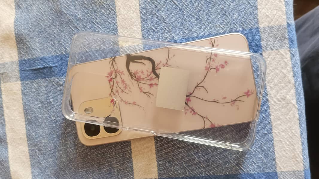 OPPO A6 8