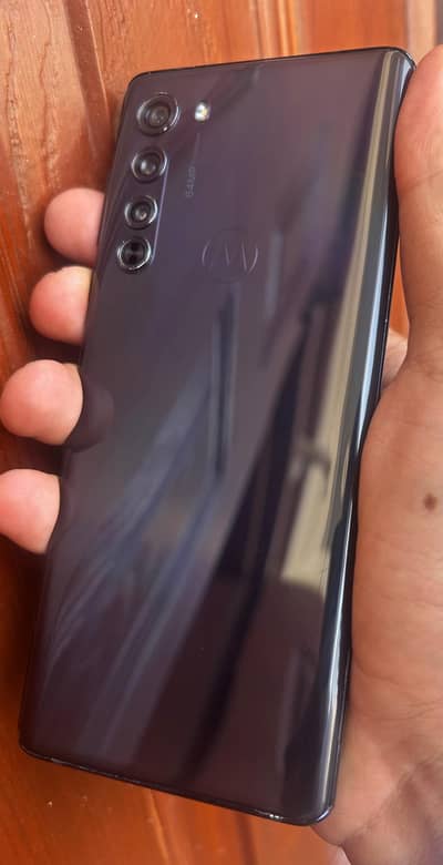 Motorola Edge 2020