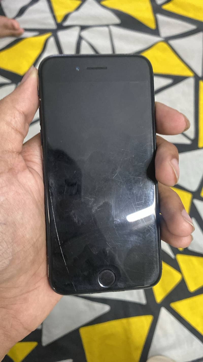 Apple iPhone SE 1