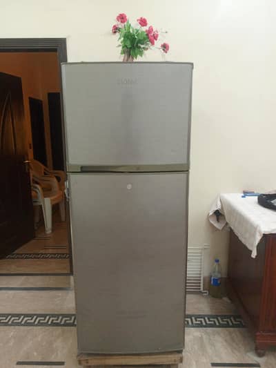 Haier Double Door Fridge – 9/10 Condition (A1 Cooling & Scratchless)