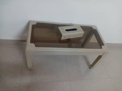 Table pure diyar wood