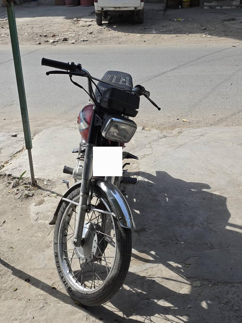 Honda CG 125 2015 Model First Owner 2