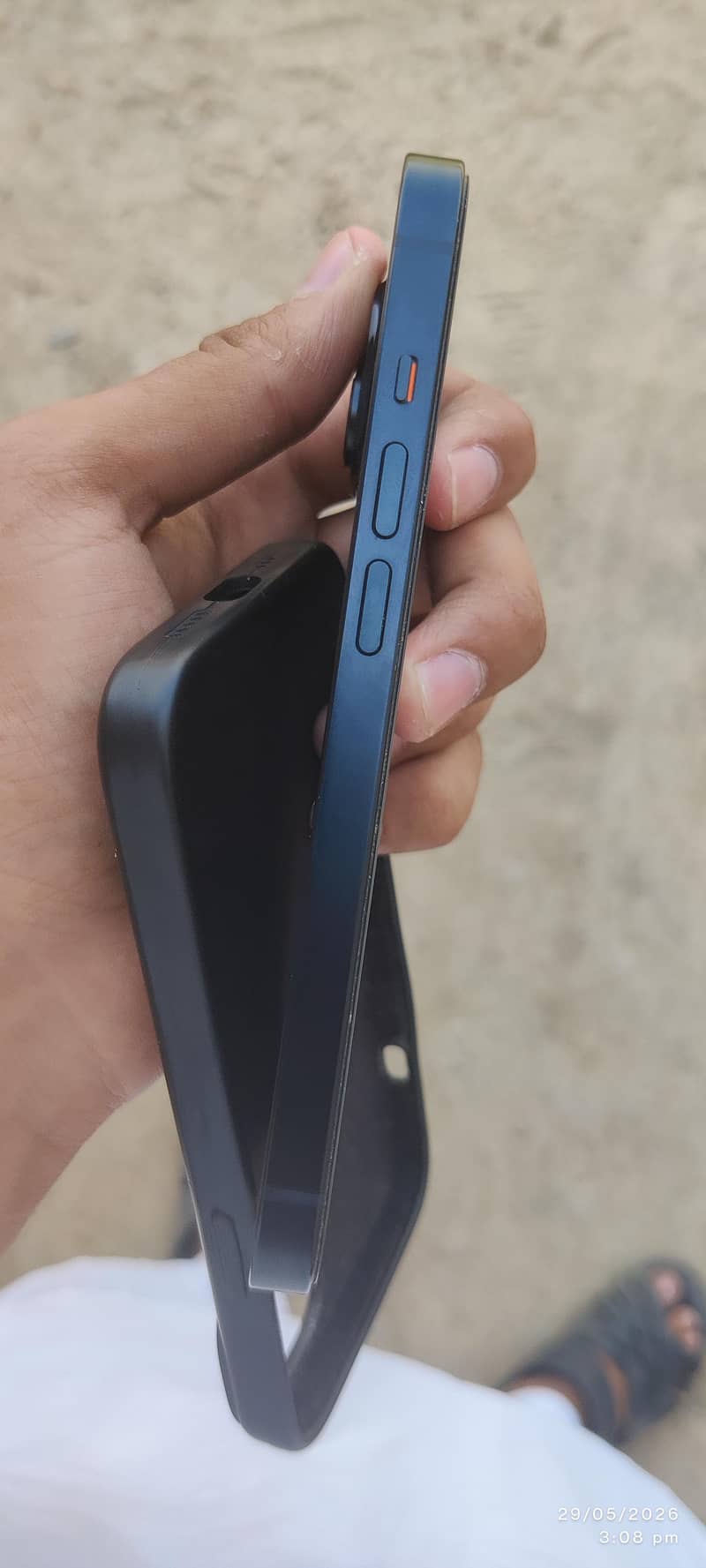 Apple iPhone 14 3