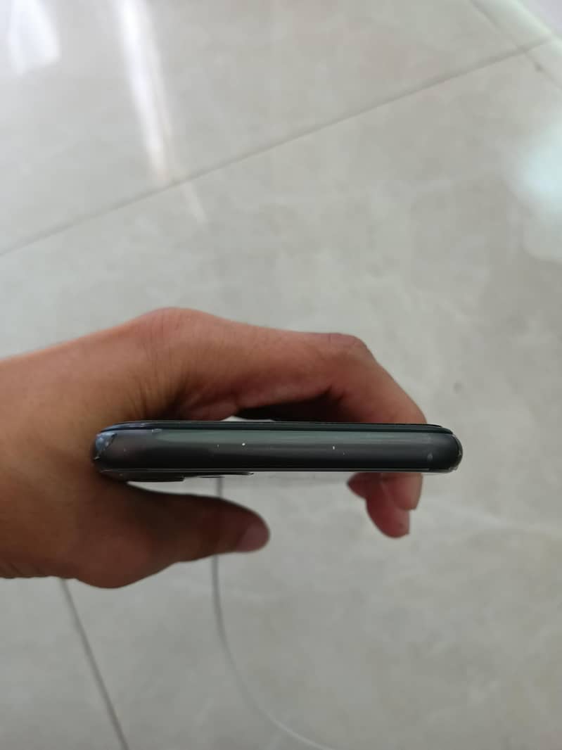 Apple iPhone 11 5