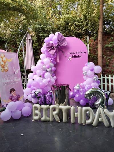 d. d event planner and party decorator