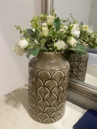 Ceramic Vase - Brand New