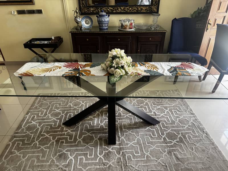 Dining table & chairs 3