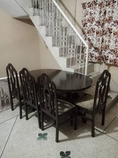 Dining Tables 4 kersya