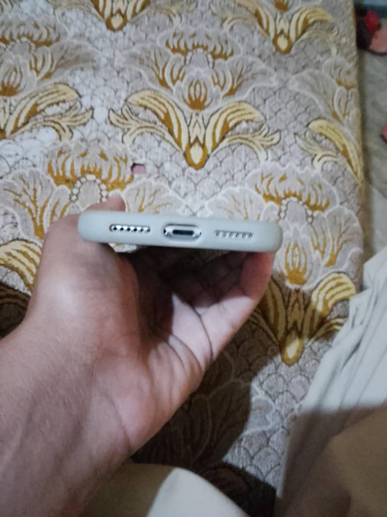 Apple iPhone X 2