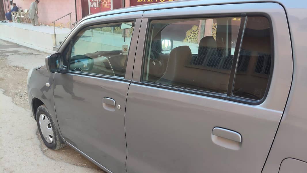 wagon r 2017 13