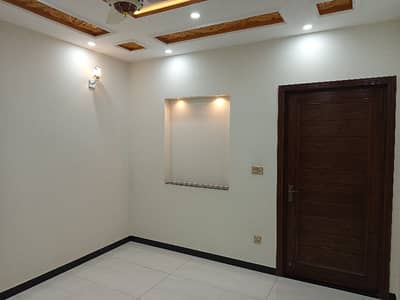 Upper Portion Of 5 Marla Available For Rent In Pak Arab Society Phase 1 - Block B