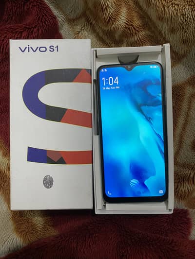 Selling Vivo phone s1 8gb ram 256gb rom