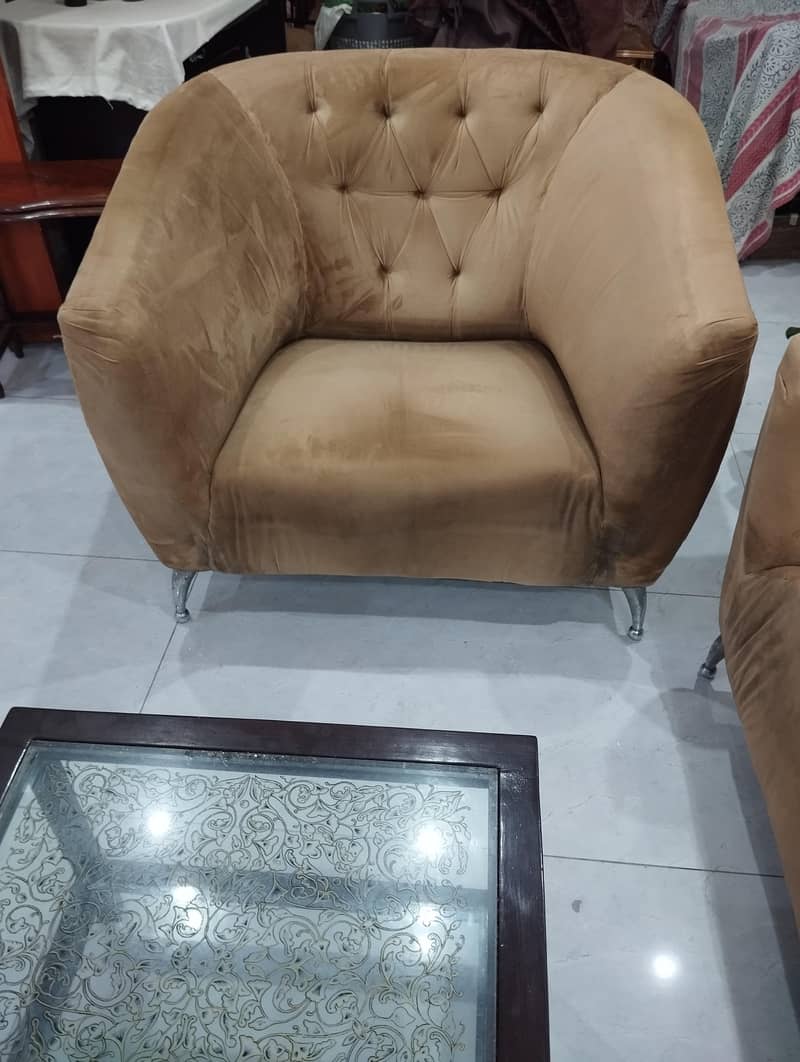 Sofa Set +table 1